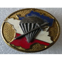 PARACHUTISTES CENTRE...
