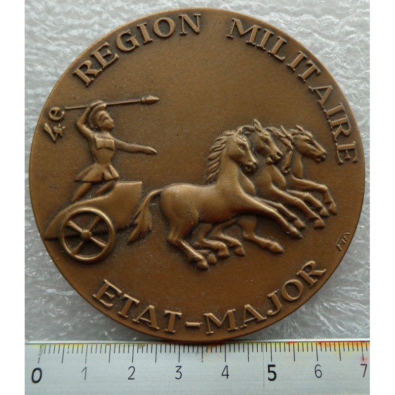 MEDAILLE DE TABLE ETAT MAJOR 4 EME REGION MILITAIRE  *