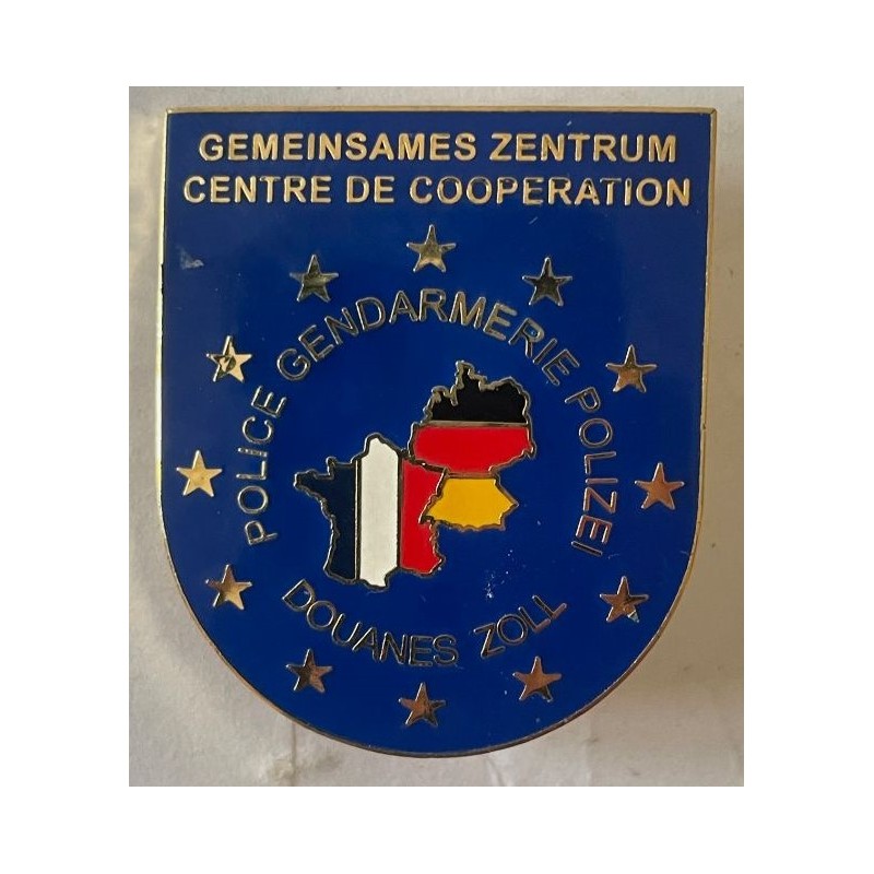 POLICE GENDARMERIE DOUANE CENTRE DE COOPERATION EUROPEEN *