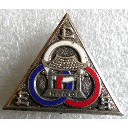 PARACHUTISTE CENTRE...