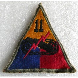 ETRANGERS US 11 EME...