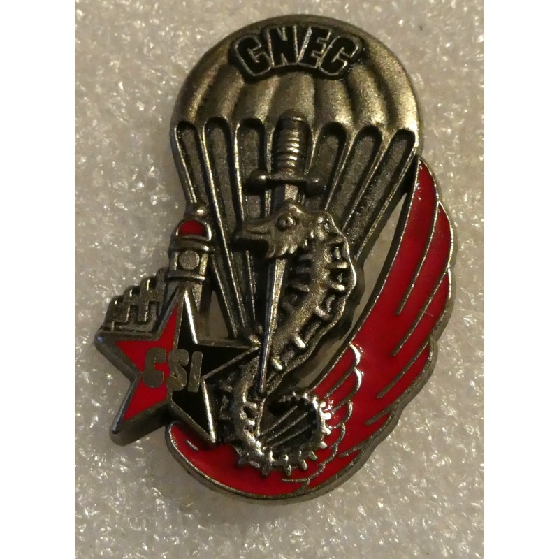 PARACHUTISTE COMMANDO CENTRE NATIONAL ENTRAINEMENT COMMANDO CSI