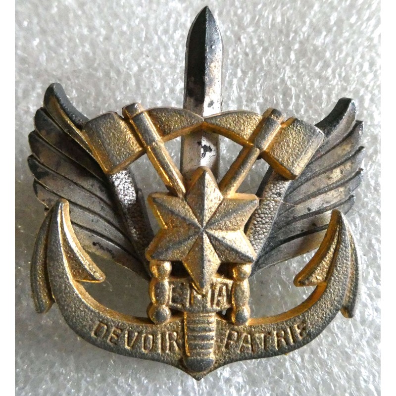 ETRANGERS GABON INSIGNE DE COIFFURE EMA METAL