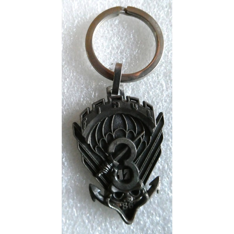 PARACHUTISTE 17 EME REG DU GENIE PARA 3 EME CIE FINUL 83"