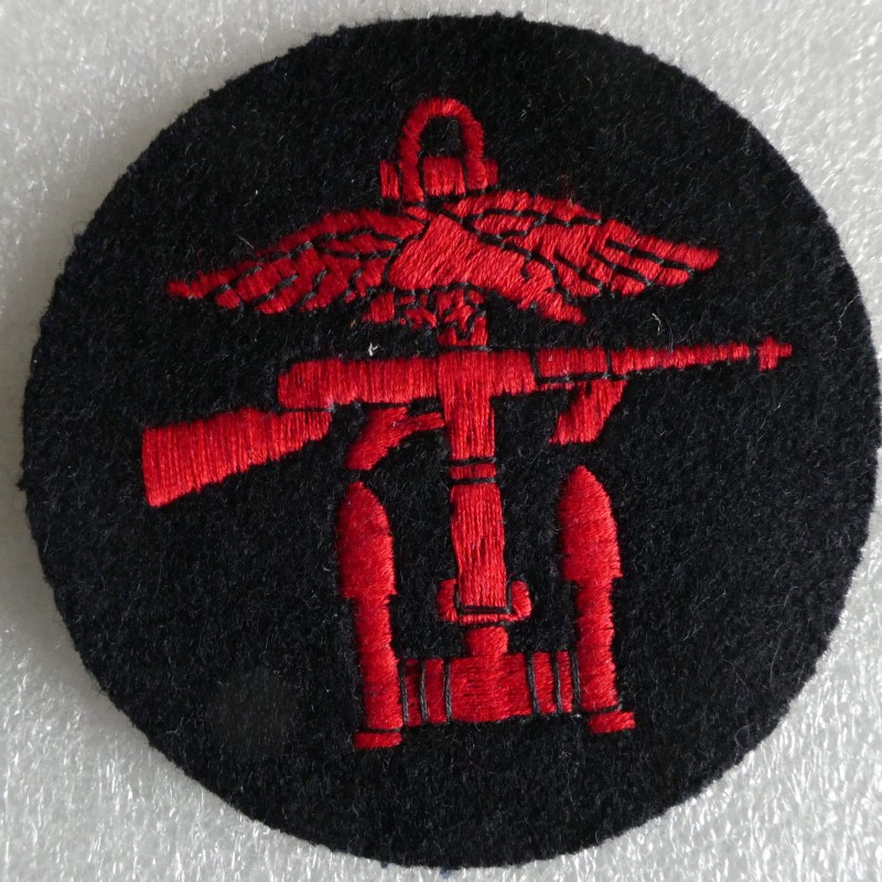 ETRANGERS GB 3 OPERATIONS COMBINES COMMANDOS