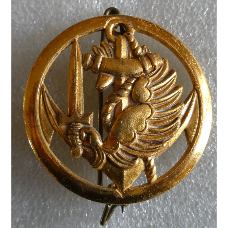 PARACHUTISTES COLONIAUX INSIGNE DE BERET COINDEROUX *