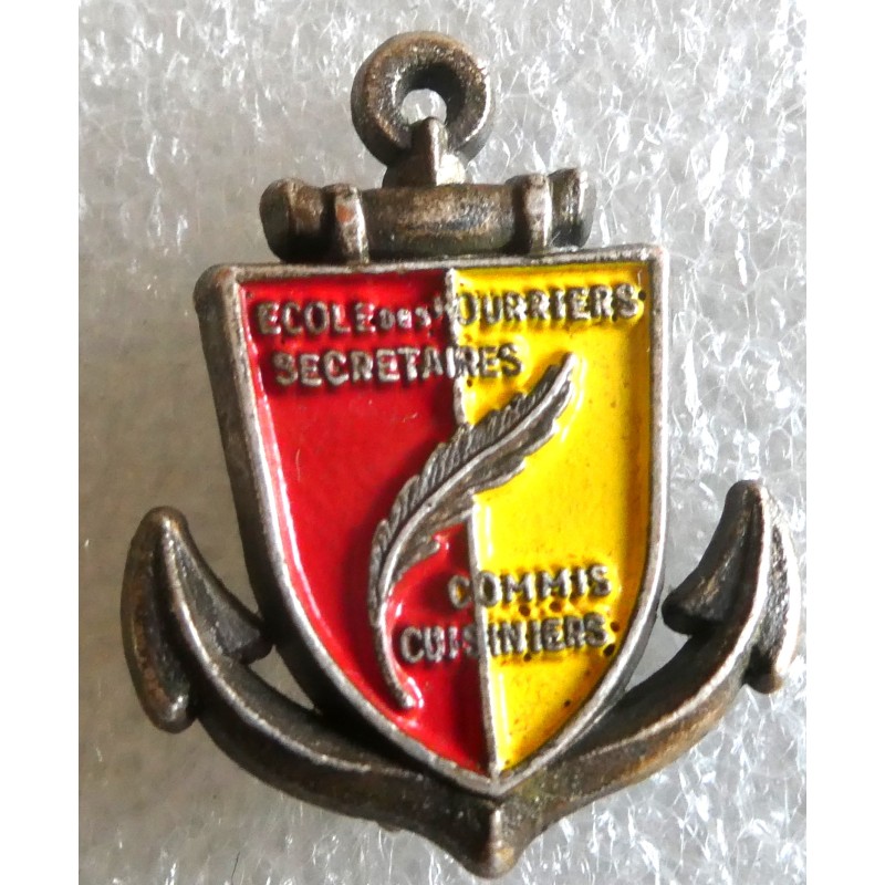 MARINE ECOLE FOURRIERS SECRETAIRES ET COMMIS CUISINE *