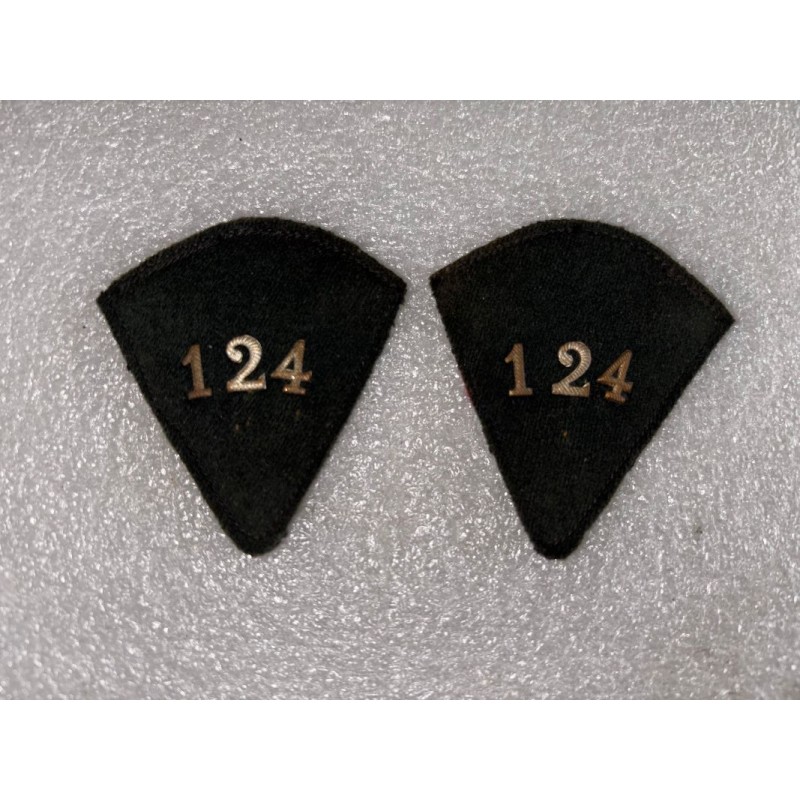 TRAIN PAIRE COINS DE COL 124 EME ESCADRON DU TRAIN FOND VERT CHIFFRES METAL *
