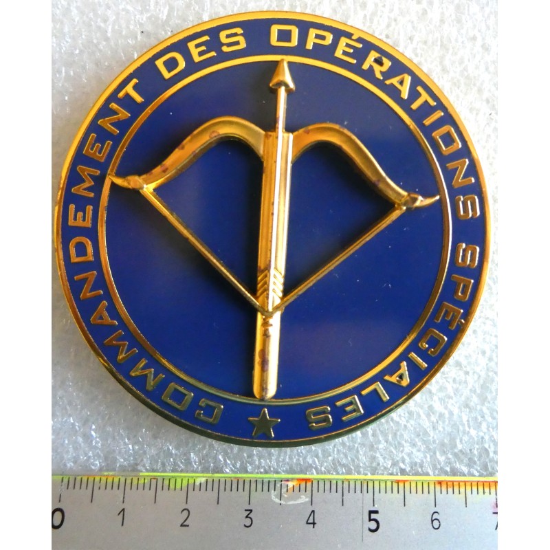 PARACHUTISTE MEDAILLE TABLE DU COS FORCES SPECIALES 65 MM *