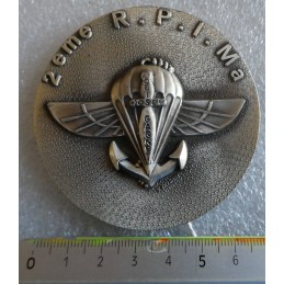 PARACHUTISTE MEDAILLE TABLE...