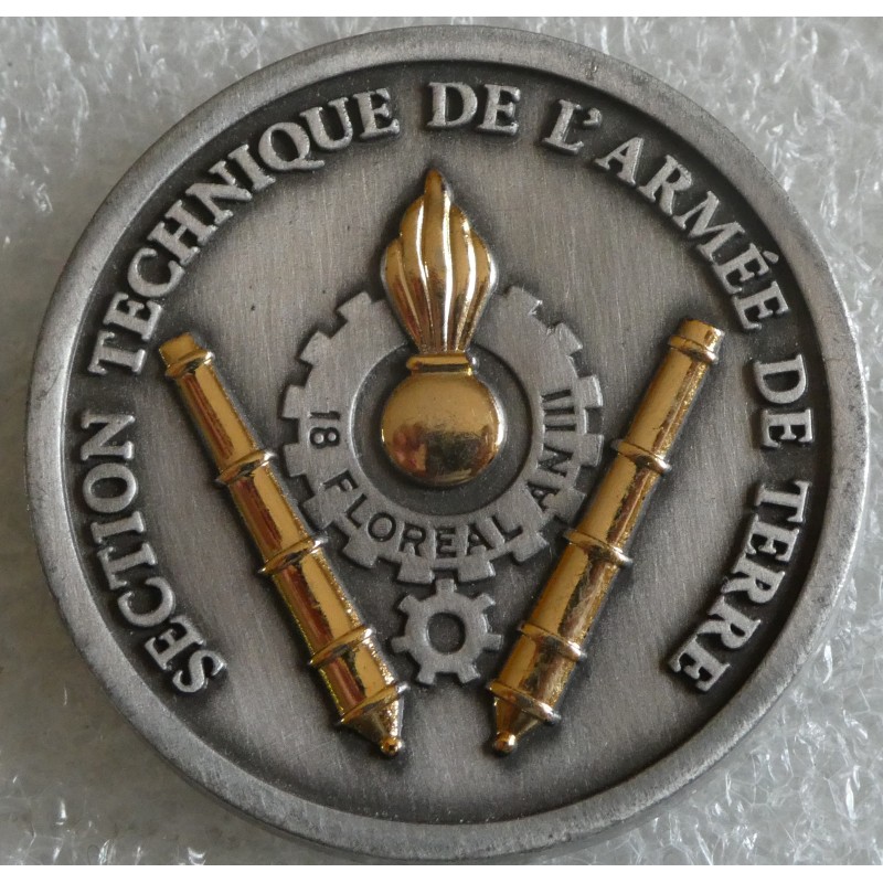 MATERIEL SECTION TECHNIQUE DE L'ARMEE DE TERRE *