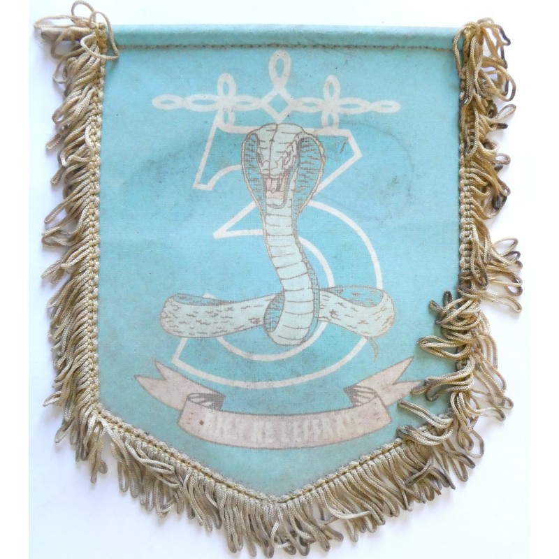 CAVALERIE FANION SOUVENIR DU 3 EME REGIMENT DE HUSSARDS