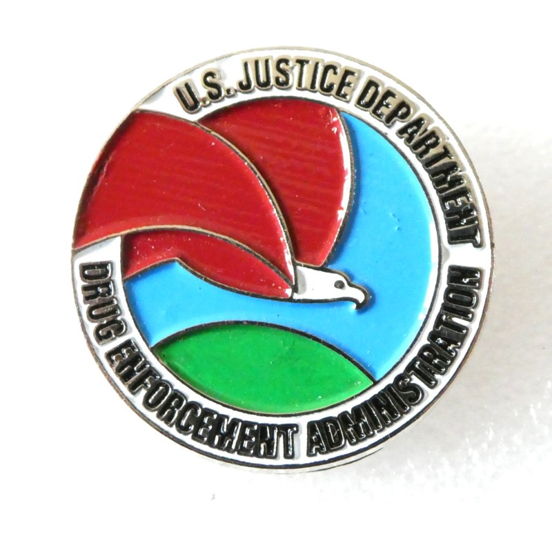 ETRANGER US DEA  JUSTICE DEPARTEMENT  PIN S*