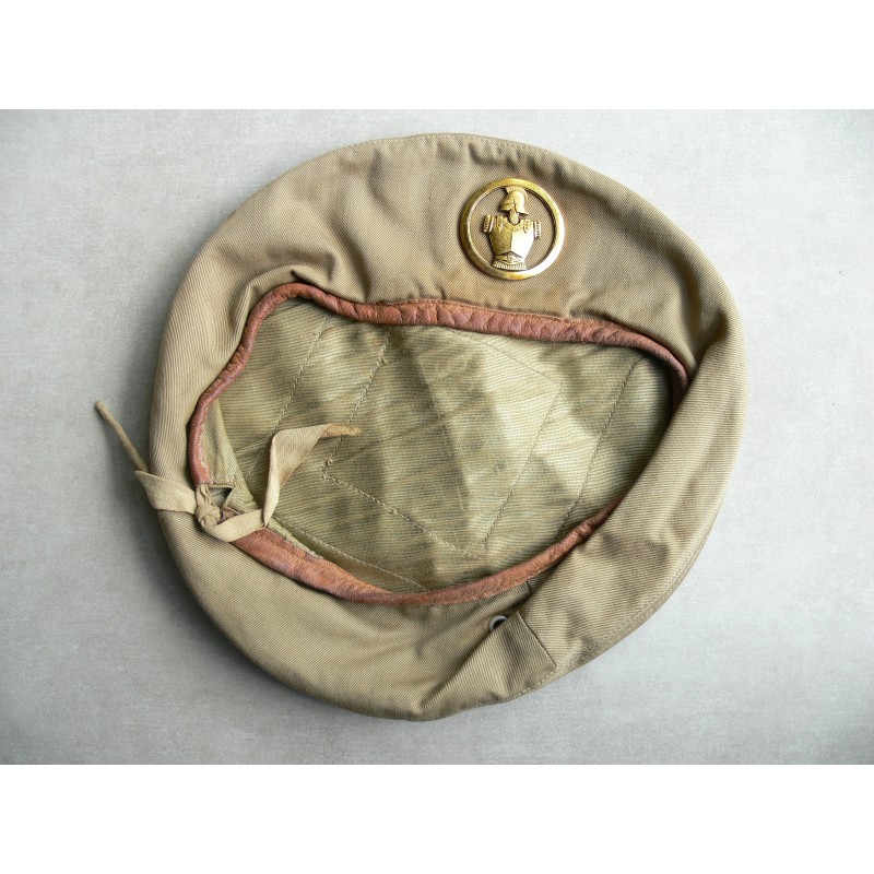 BERET TOILE BEIGE EN 3 PARTIES DU GENIE*